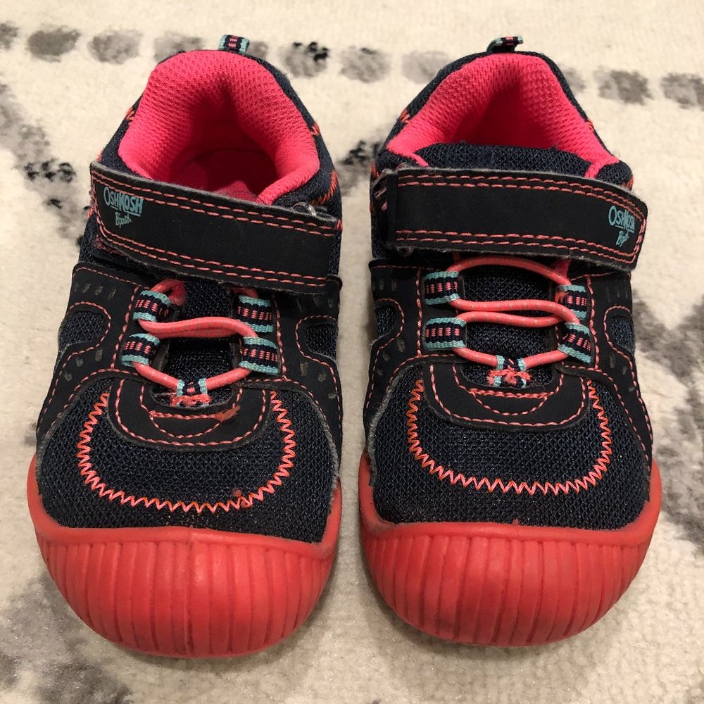 OshKosh B'gosh Sneakers